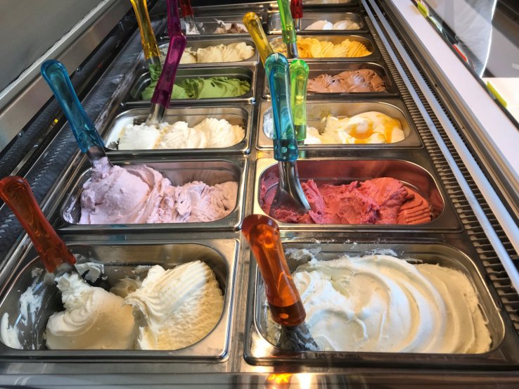 A few interesting flavors of ice cream at Kiminoka 