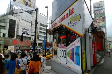 A tiny, wedge-shaped store.