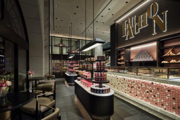 Patisserie & Boutique