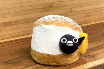 The Suica Penguin features on a number of the dessert offerings