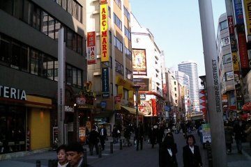 Sunshine 60 Street has it all