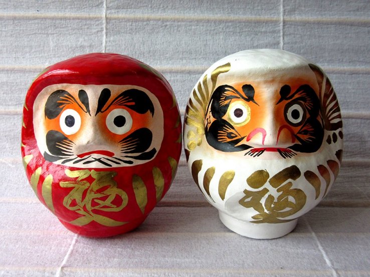 Daruma dolls