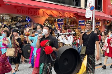 Okinawa Culture shows through