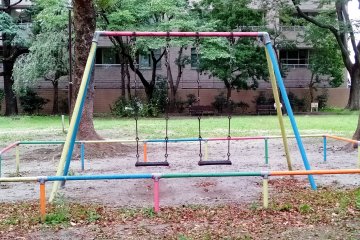 Swing set
