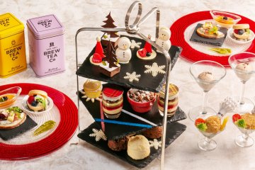 British Christmas Afternoon Tea 2021