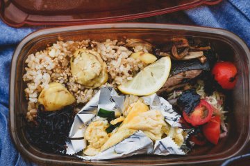 Delicious Bento (Photo by Sebastian Schuster)