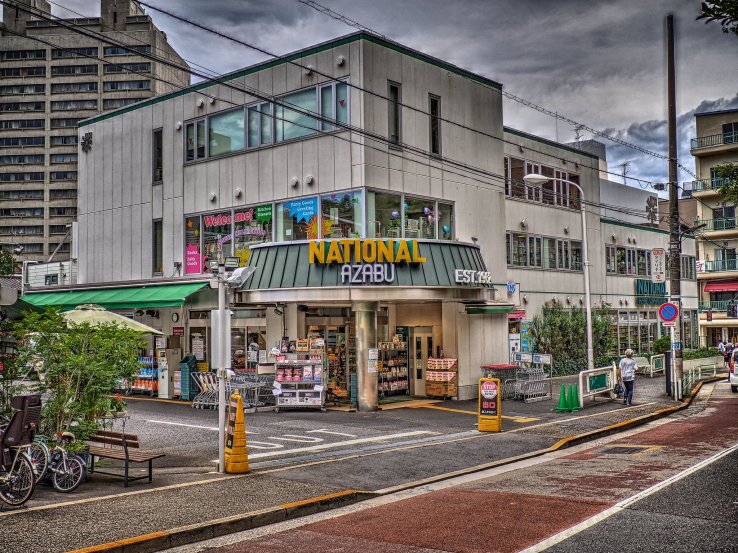 National Azabu is located in the expat stronghold of Hiroo in Tokyo