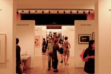 <p>Tokyo Photo 2013 menampilkan line-up terkuat dari galeri -- seleksi internasional dari Tokyo, New York, Los Angeles, London, Paris, Berlin, Madrid, Singapore dan Amsterdam</p>