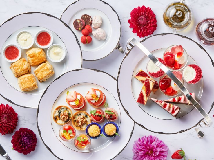 The Bella Strawberry Afternoon Tea at the Hyatt Regency Osaka