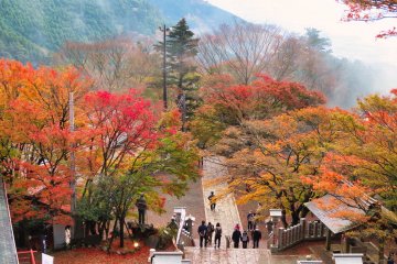 View from the lower Oyama-Afuri-Shimosa Shrine
