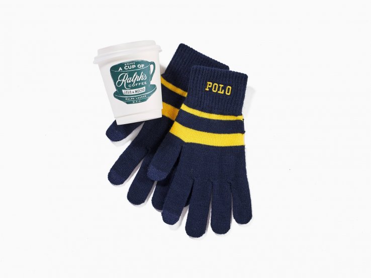 Admission includes a pair of gloves and a special seasonal latte