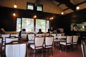 <p>Kiyomizu branch shop. Calm and nice atmosphere</p>