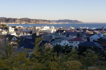 Panoramic view of Sagami Bay from the observation platform. 