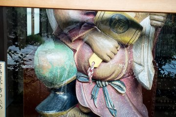 Daikokuten under lockdown during the pandemic (no touching allowed!).
