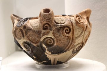 Jomon vessel