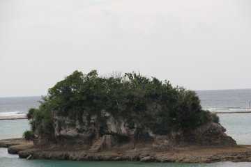 <p>This island is reserved for good swimmers or those with a small boat</p>