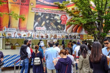 The crowds rolled in during the early afternoon and stayed until the last pints were poured at 21:30