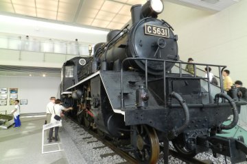 <p>Machine &agrave; vapeur dans le mus&eacute;e de la guerre Yushukan</p>