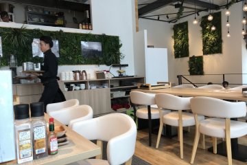 Comfortable armchairs at Altezza Tomamu