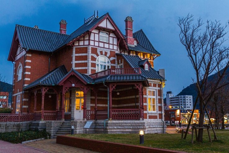 One of the many brick-and-stone historic buildings of Mojiko Retro