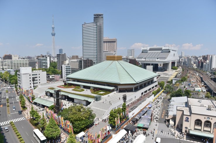 Traditional sports center amid Tokyo's modernizations