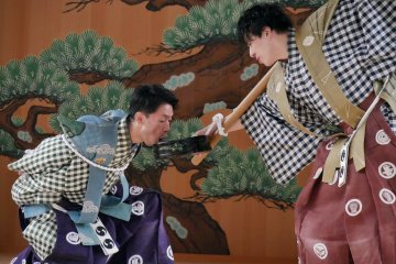 Kyogen preformance on the Neold stage 