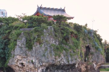 Naminoue Shrine