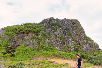 Exploring the Coral Rock area Cape Maeda