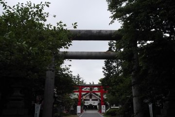 The main gate and approach
