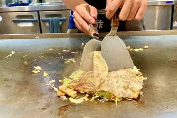 Watch the cooking process