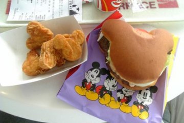 <p>Makan siang yang jauh lebih lezat dan menyenangkan</p>
