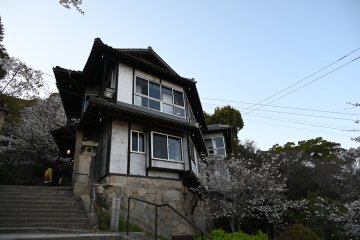 Miharashi-tei from the stairs