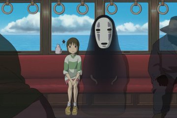 Sen and Kaonashi on the train