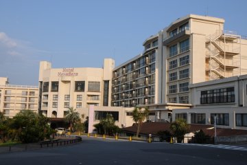 Hotel Hawaiians
