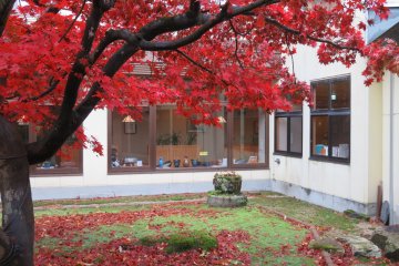 The courtyard at Kazen no Sho