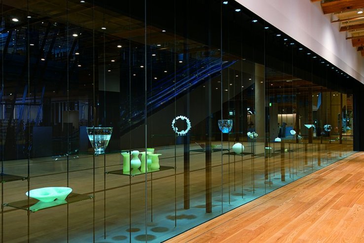 Glass Art Art Passage, Installation view