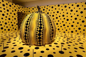 Yayoi Kusama, Great Gigantic Pumpkin, 2017　草間彌生≪大いなる巨大な南瓜≫2017年 ©YAYOI KUSAMA