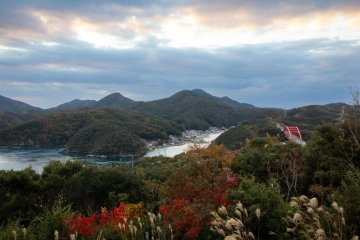 At Manzeki Observation Deck. Close to the airport and easy to stop by if you rent a car.
