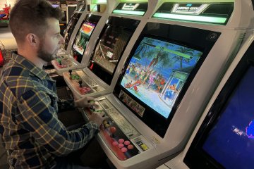 Losing badly at SUPER STEET FIGHTER Ⅱ X, despite my Shinryuken comeback 😅