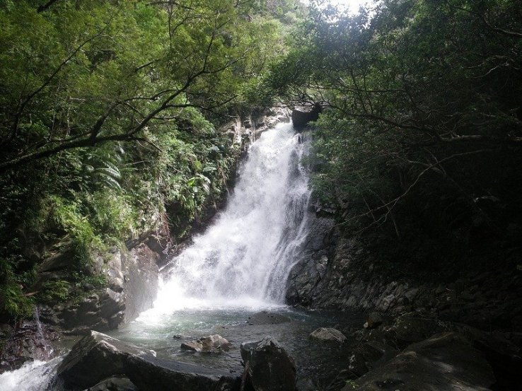 Your sherpa can assist with guided nature tours to places like Hiji Falls