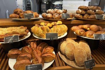 A wide variety of sweet and savory Japanese and French bread