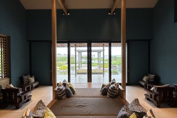 The guest lounge has places to sit and relax