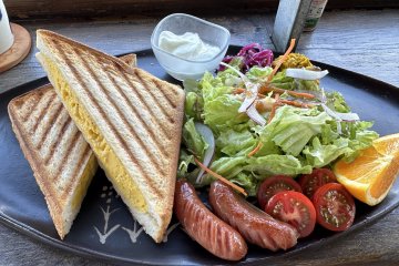 Tamago egg sandwich breakfast