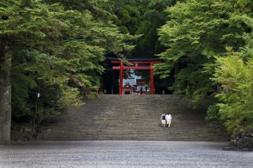 Leaving Kirishima shrine