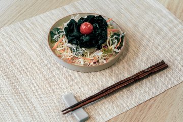 Le wakame de Kawamura dans une salade