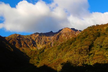 Fall Colors of Tanigawadake