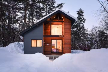 Airbnb’s Top Snowy Stays in Japan