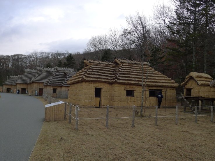 Traditional dwellings at Upopoy