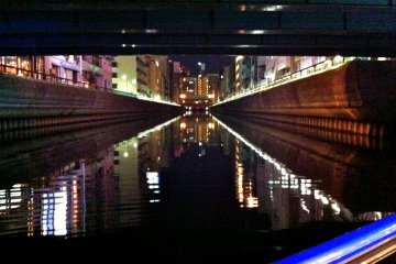 Making a U-turn under the Nipponbashi Bridge. Watch your head!