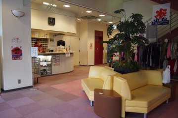 If you have any questions, don't hesitate to approach the friendly staff at Nu-land.